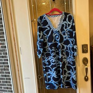 J. McLaughlin XL Dress, with blue and white sleeve accent and neck accent.